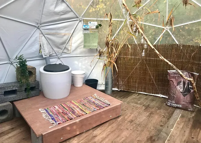 Luxury tent Finndome 2*